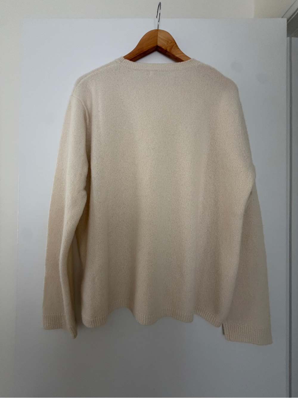 ZARA HOME 100% Cashmere Cream Women's Sweater Size M/L - Picture 10 of 11